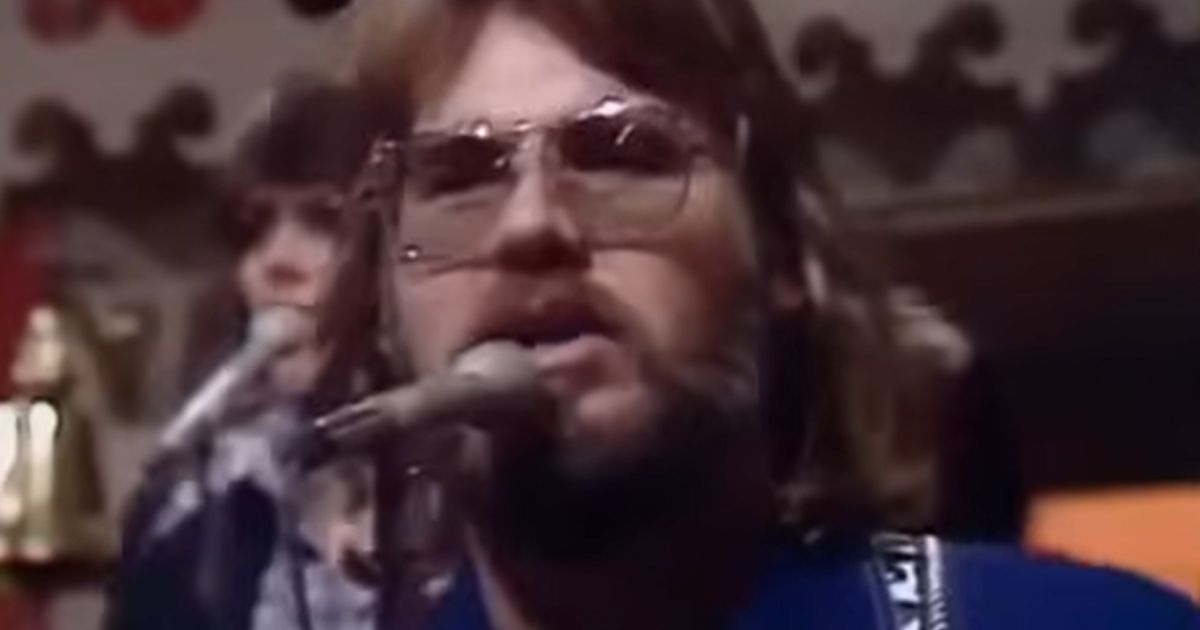 Kenny Rogers & The First Edition – Just Dropped In (To See What Condition My Condition Was In)